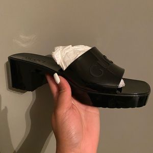Gucci Rubber Slide Sandal (Authentic)